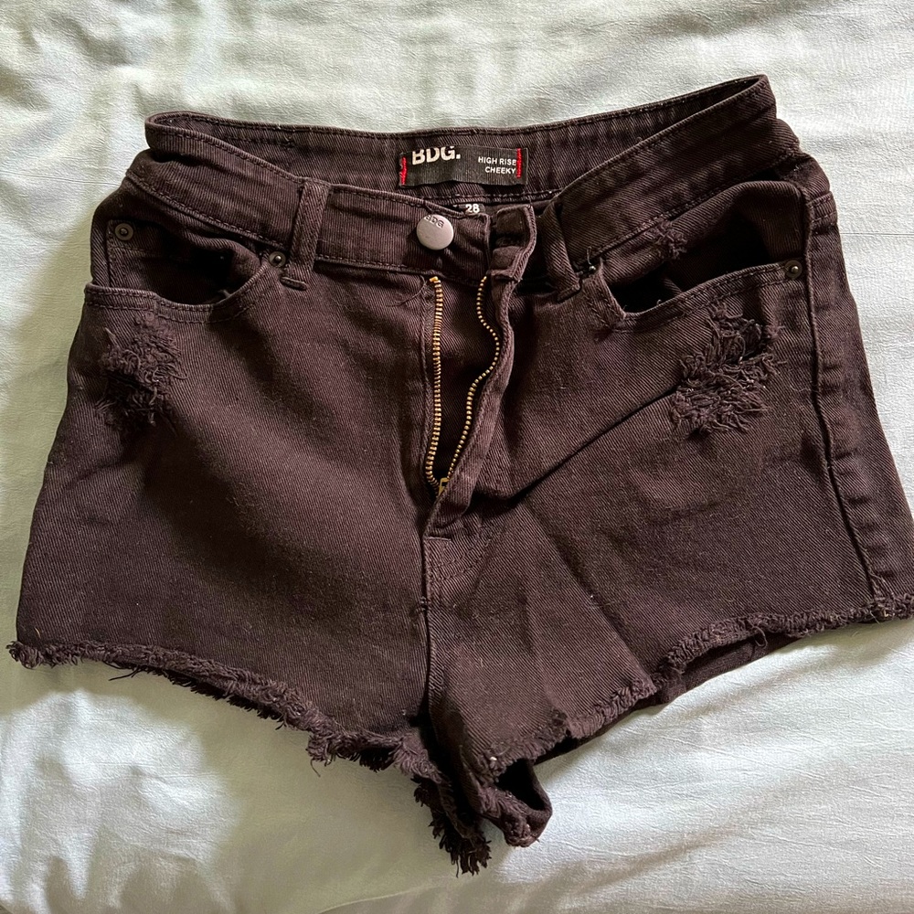 Urban outfitters black jean shorts Size 28